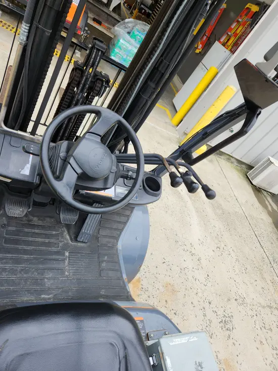 2020 Toyota 8FGU25 Warehouse Forklift