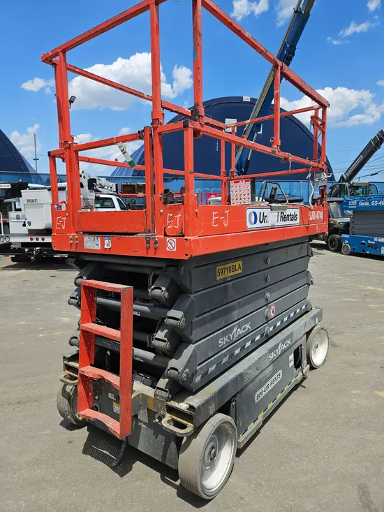 2018 Skyjack SJIII4740 Scissor Lift