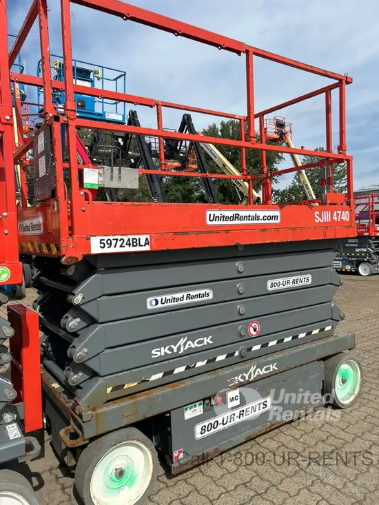 2018 Skyjack SJIII4740 Scissor Lift