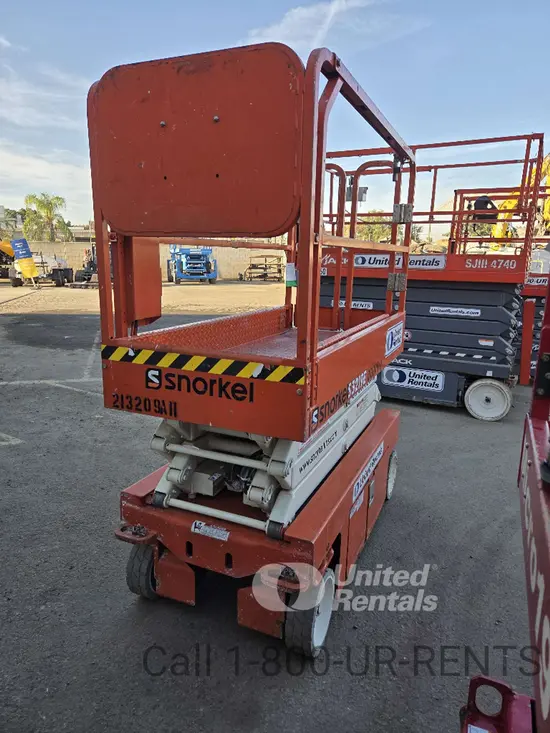 2018 Snorkel S3219E Scissor Lift