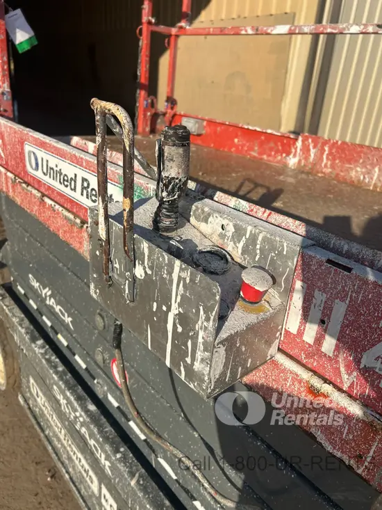 2016 Skyjack SJIII4632 Scissor Lift