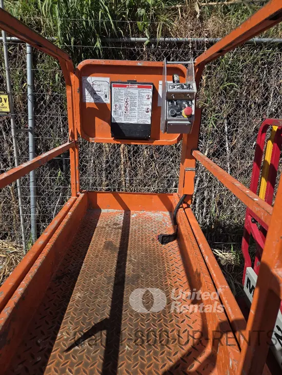 2019 Snorkel S3219E Scissor Lift