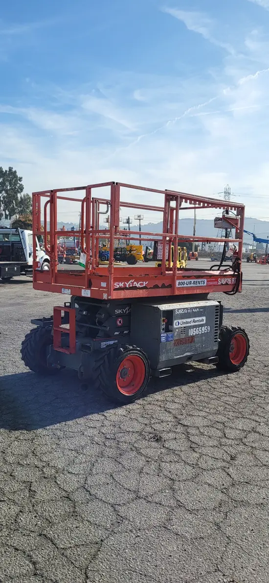 2017 Skyjack SJ6826RT Rough Terrain Scissor Lift