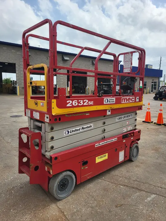 2021 MEC 2632SE Scissor Lift