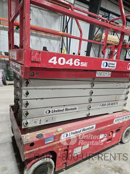 2017 MEC 4046SE Scissor Lift