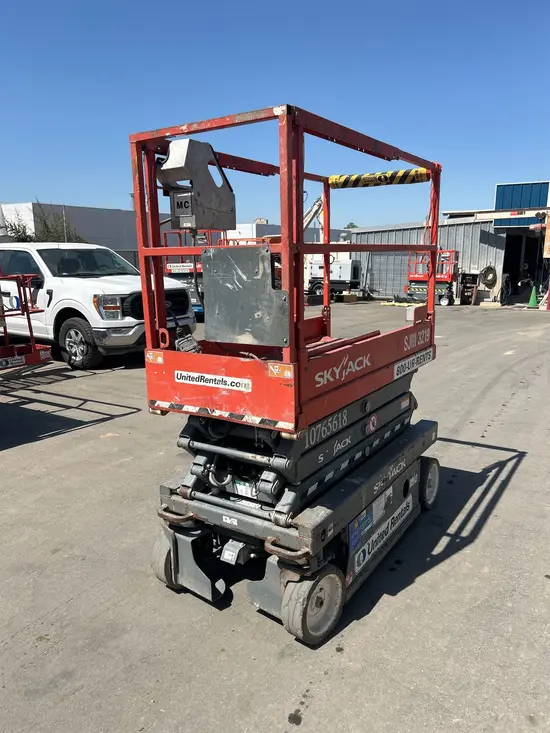 2018 Skyjack SJIII3219 Scissor Lift