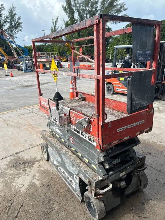 2016 Skyjack SJIII3219 Scissor Lift