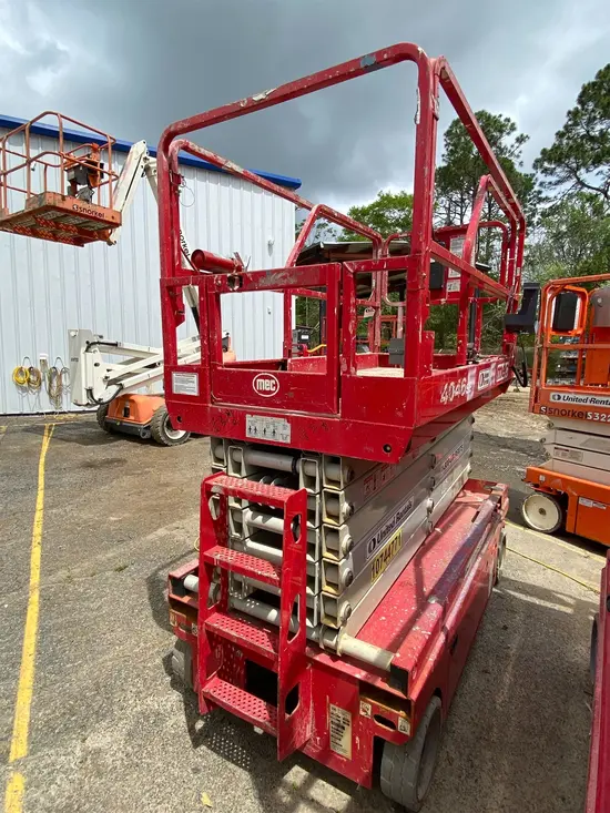 2018 MEC 4046SE Scissor Lift