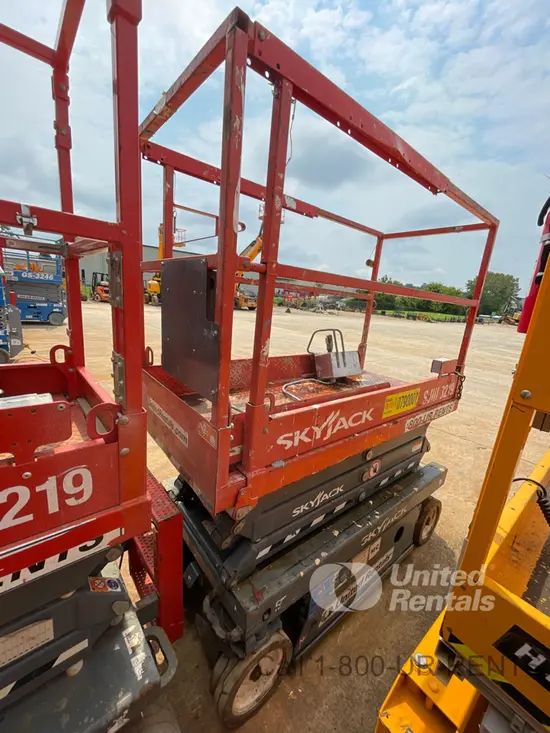 2018 Skyjack SJIII3219 Scissor Lift