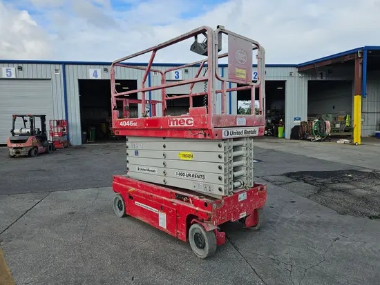 2017 MEC 4046SE Scissor Lift