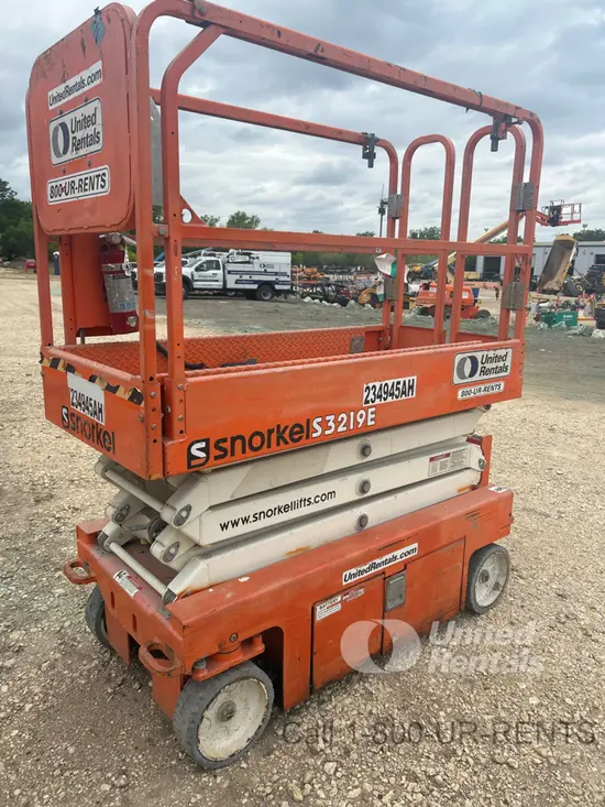 2019 Snorkel S3219E Scissor Lift