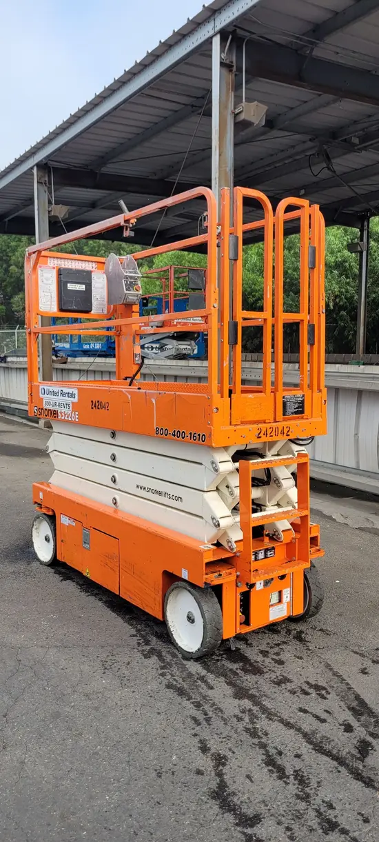2019 Snorkel S3226E Scissor Lift