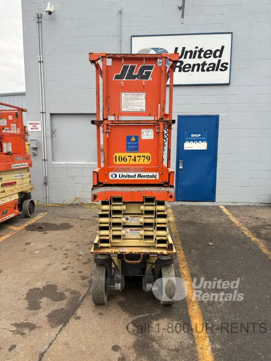 2017 JLG 2632ES Scissor Lift