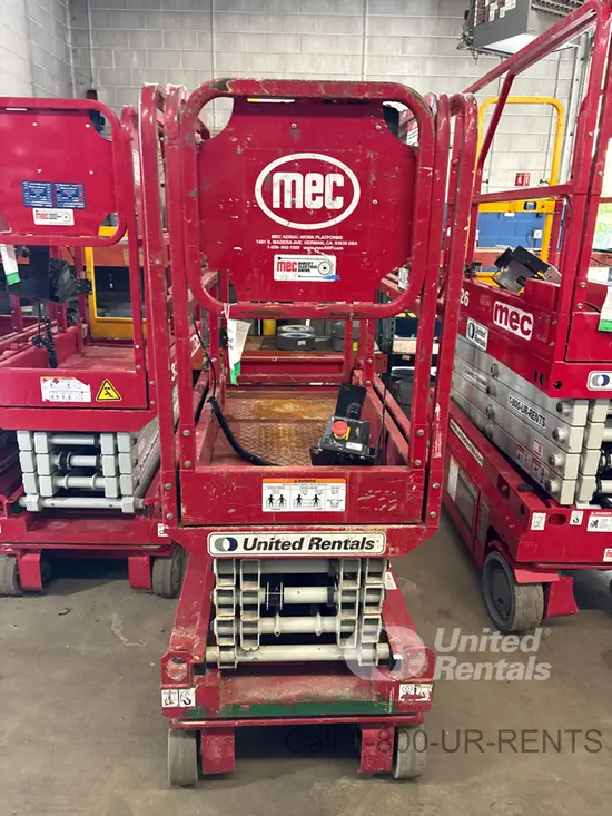2018 MEC 1330SE Scissor Lift