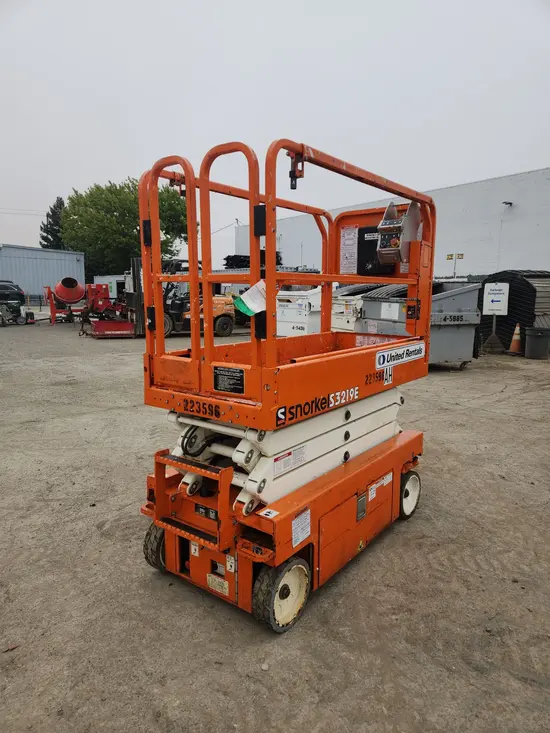 2019 Snorkel S3219E Scissor Lift