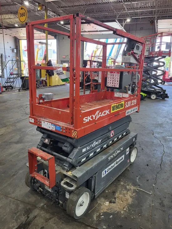 2018 Skyjack SJIII3219 Scissor Lift