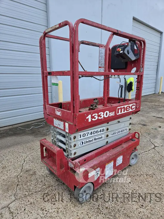 2018 MEC 1330SE Scissor Lift