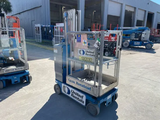 2018 Genie GR-20 Self-Propelled One-Person Lift