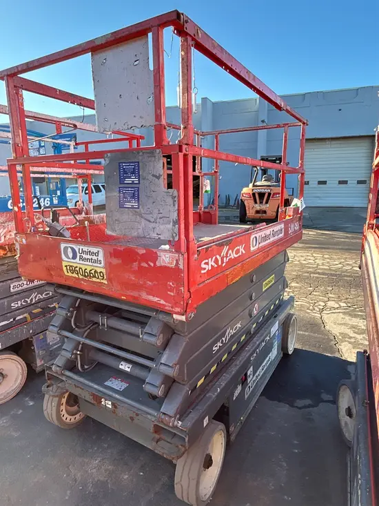 2017 Skyjack SJIII4632 Scissor Lift