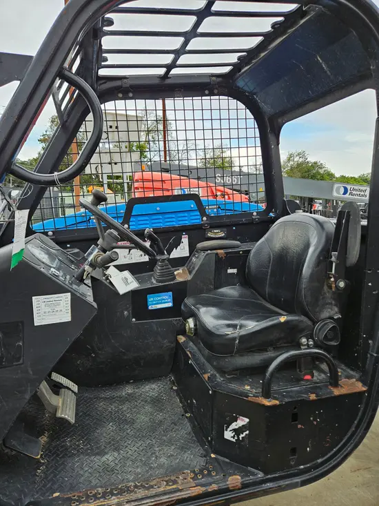 2016 Genie GTH-844 Forklift