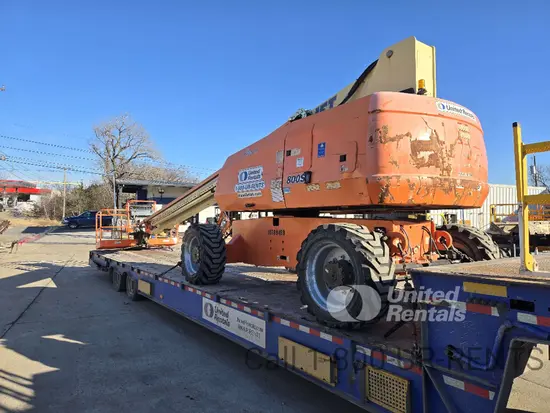 2018 JLG 800S Boom Lift