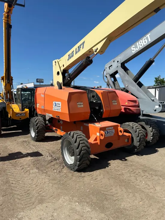 2018 JLG 800S Boom Lift
