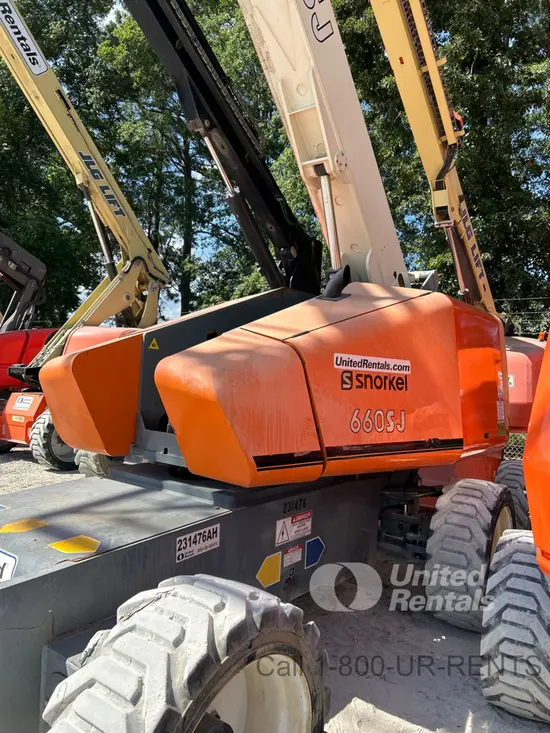 2019 Snorkel 660SJ Boom Lift