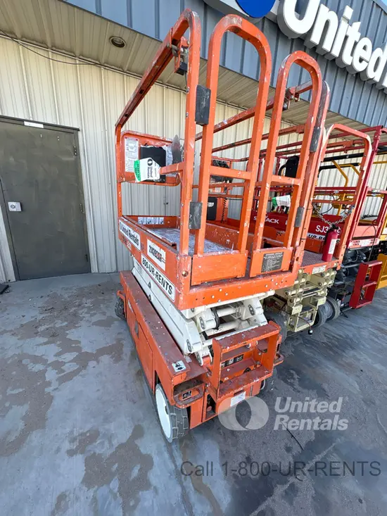 2018 Snorkel S3219E Scissor Lift