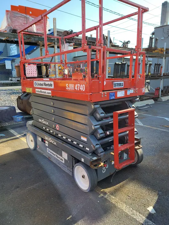 2018 Skyjack SJIII4740 Scissor Lift