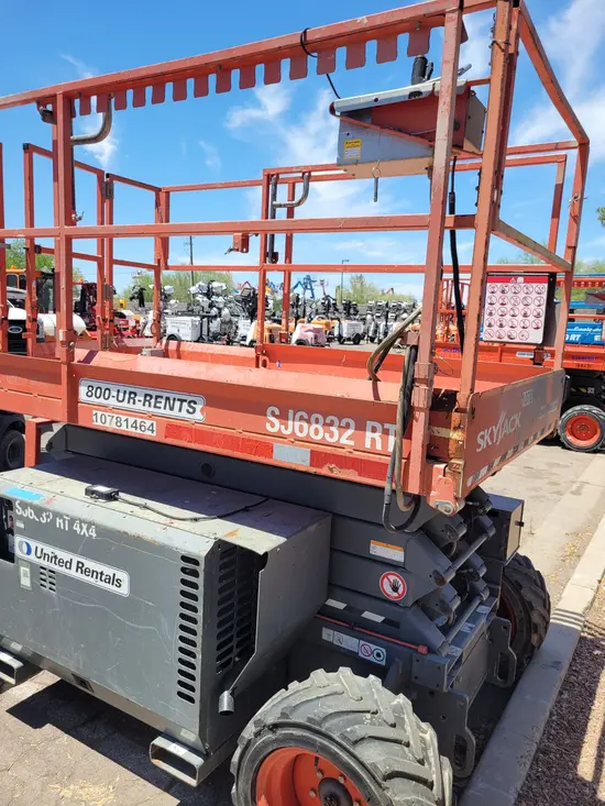 2018 Skyjack SJ6832RT Rough Terrain Scissor Lift