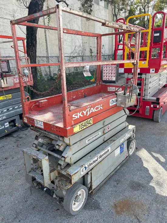 2016 Skyjack SJIII3219 Scissor Lift