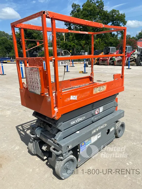 2018 Skyjack SJIII3219 Scissor Lift