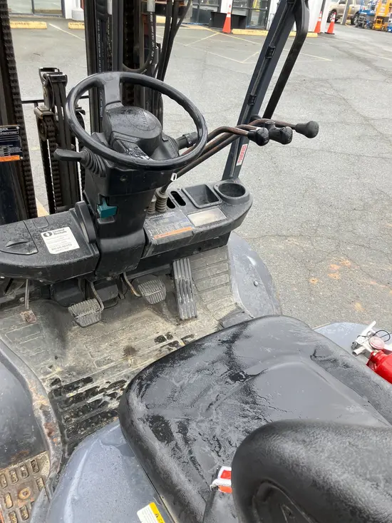 2019 Toyota 8FGU30 Warehouse Forklift