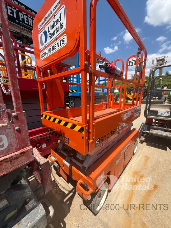 2021 Snorkel S3215E Scissor Lift