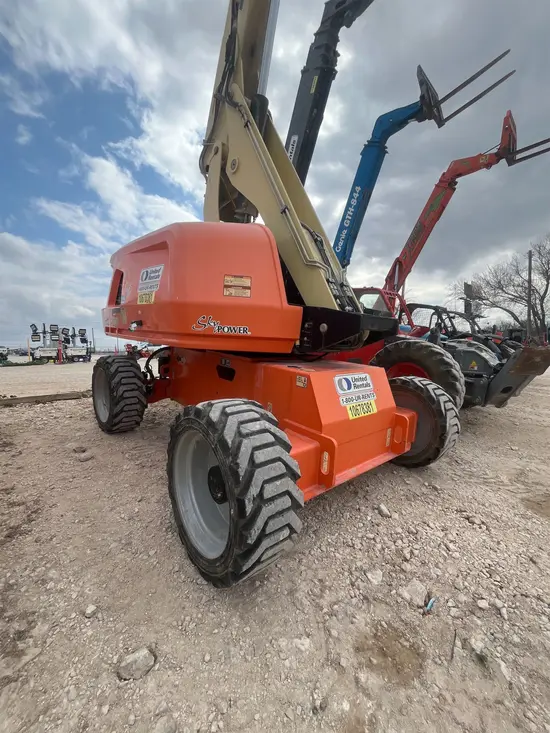 2017 JLG 600S Boom Lift