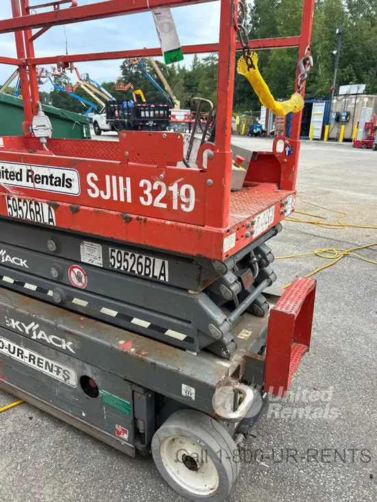 2018 Skyjack SJIII3219 Scissor Lift