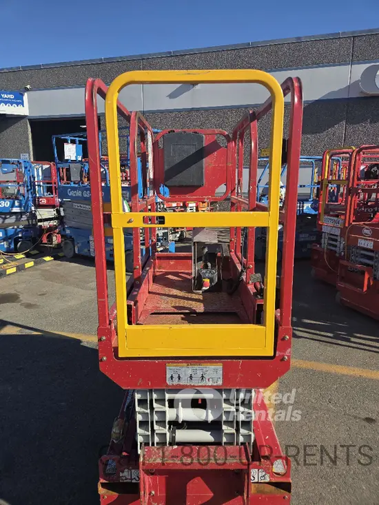 2019 MEC 1330SE Scissor Lift