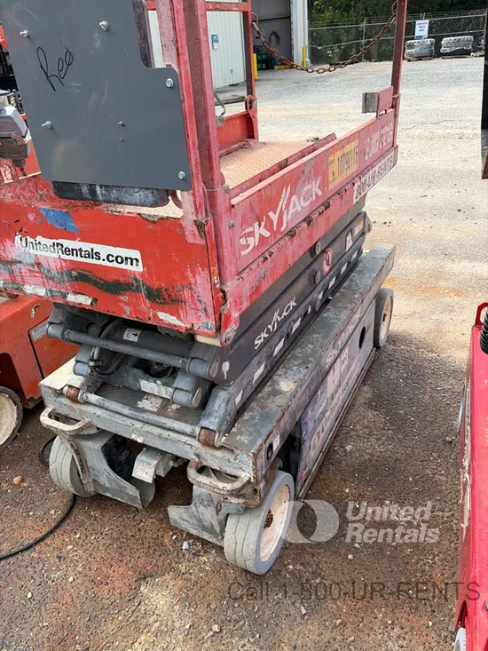 2018 Skyjack SJIII3219 Scissor Lift