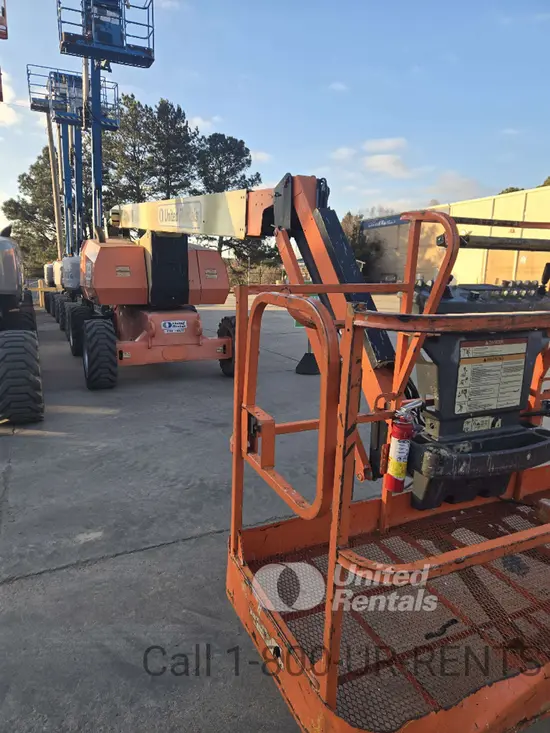 2016 JLG 800AJ Articulating Boom Lift