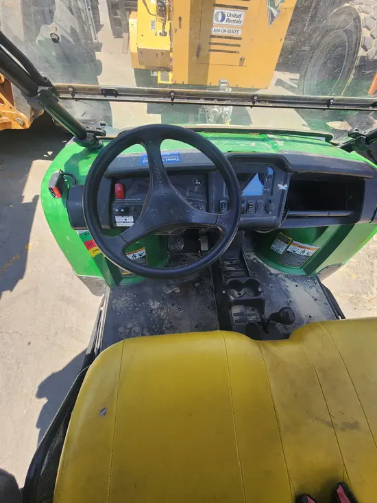 2022 John Deere XUV855M S4 Utility Vehicle