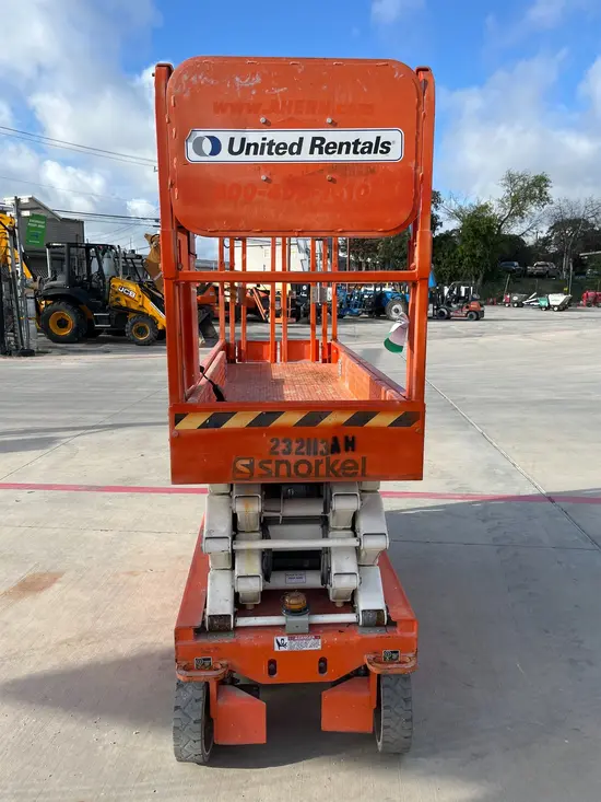 2019 Snorkel S3226E Scissor Lift
