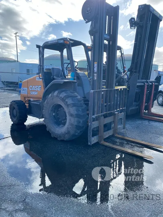 2022 Case 586H Forklift