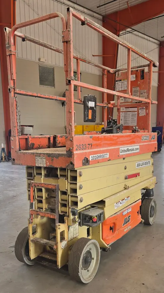 2017 JLG 2632ES Scissor Lift