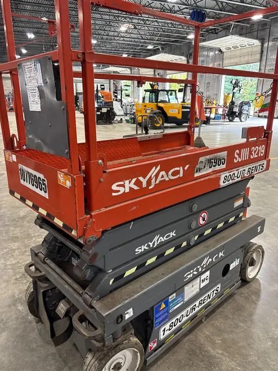 2018 Skyjack SJIII3219 Scissor Lift