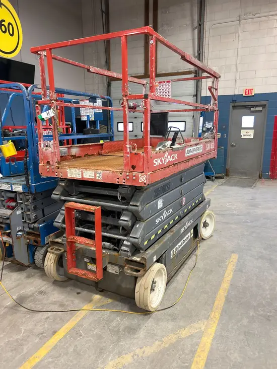 2016 Skyjack SJIII4632 Scissor Lift