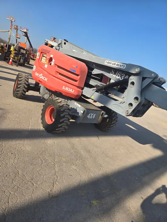 2016 Skyjack SJ63AJ Articulating Boom Lift