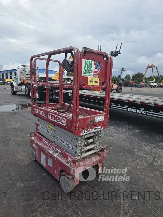 2018 MEC 1330SE Scissor Lift