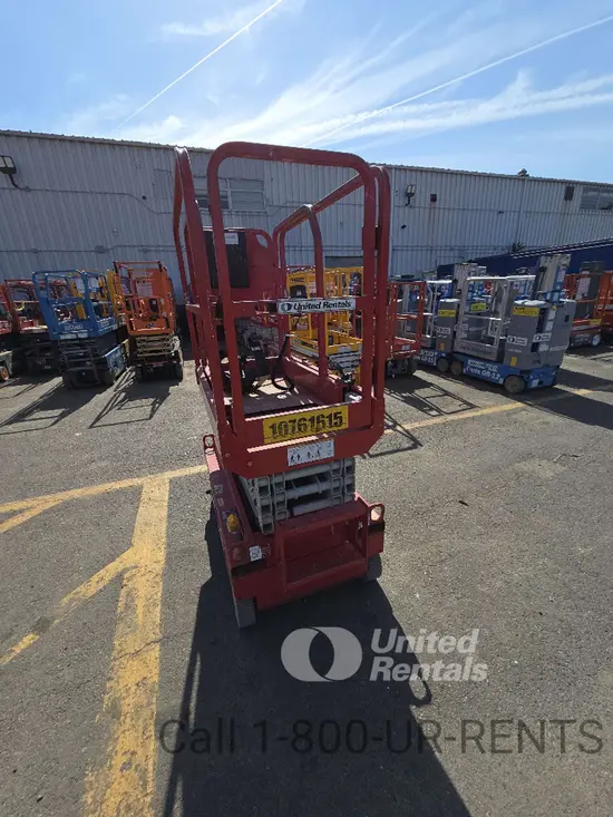 2018 MEC 1330SE Scissor Lift