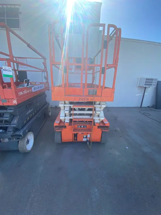 2018 Snorkel S4726E Scissor Lift