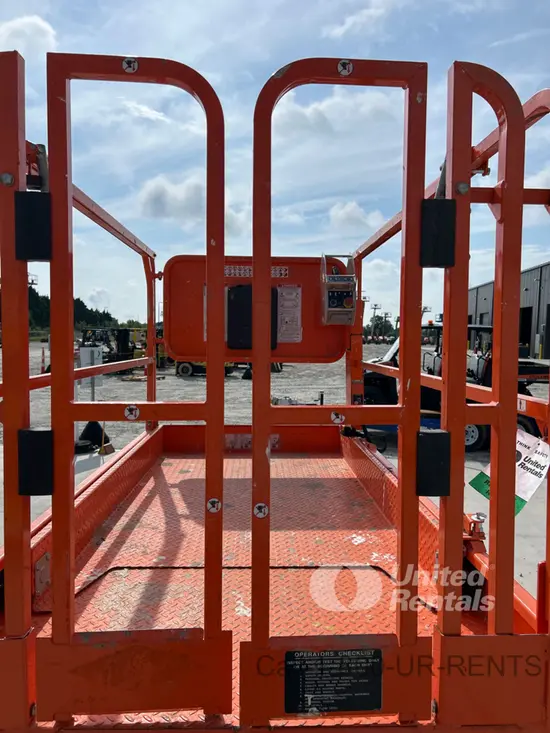 2021 Snorkel S4740E Scissor Lift